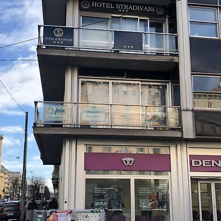 Stradivari 3* Milano