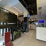 Отель Stradivari