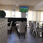 Stradivari Hotel 3*