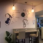 Stradivari Szálloda