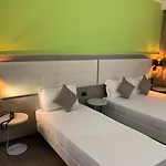 Stradivari Hotel Milán