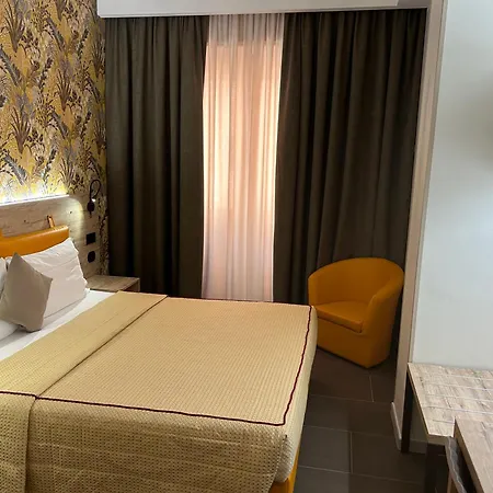 Hotell Stradivari 3*