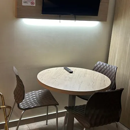 斯特拉迪瓦里酒店 米兰