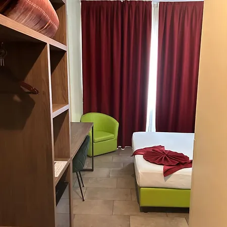 酒店 斯特拉迪瓦里酒店