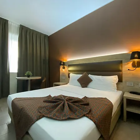 Hotel Stradivari Milão