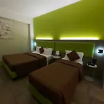 Stradivari Hotell 3*