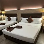 Hotel Stradivari 3*