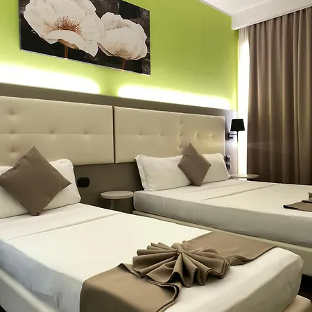 Stradivari Hotel Milan